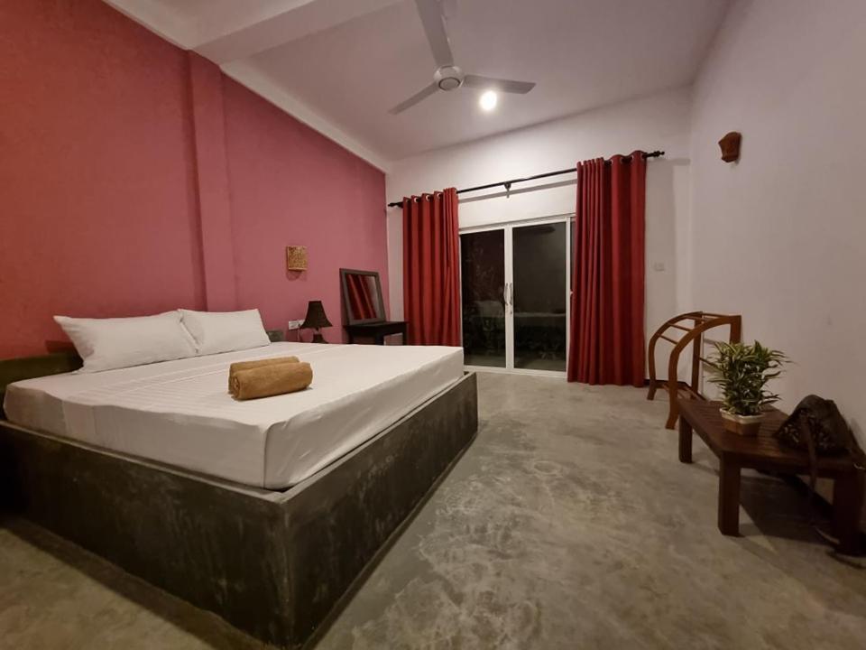 אונה ואטונה H&C Heaven Beach Hotel מראה חיצוני תמונה